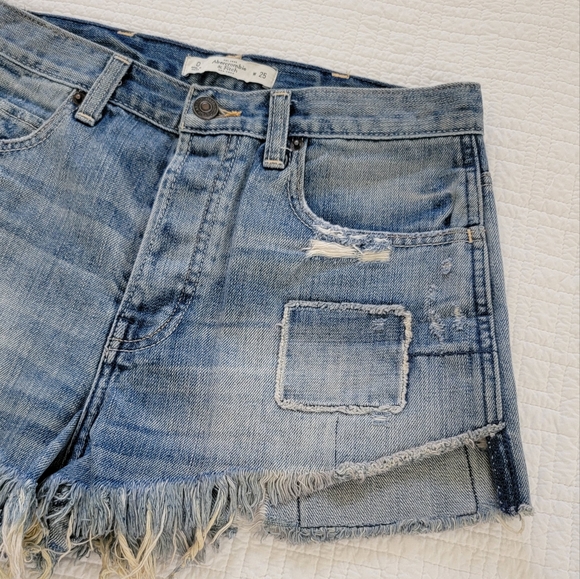 Abercrombie & Fitch Distressed Jean Shorts - Picture 6 of 14